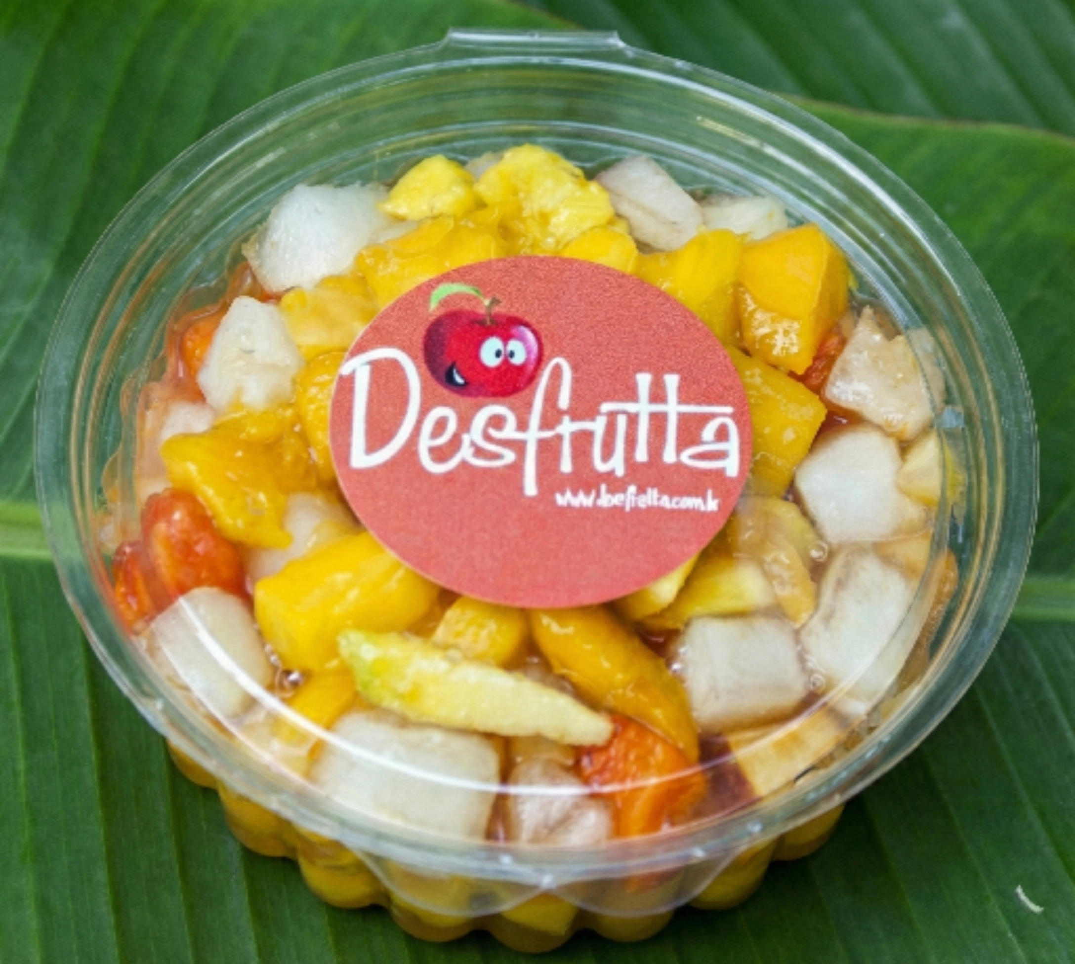 Salada de frutas DESFRUTTA pronta para entrega